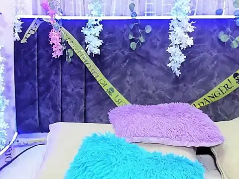 CintiaWalker online show from 24, 10, 2025