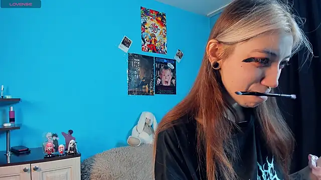  Mindy  online show from 18, 2, 2025