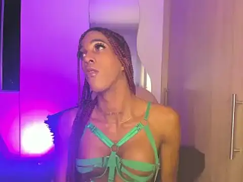 valeria montess online show from 18, 3, 2025