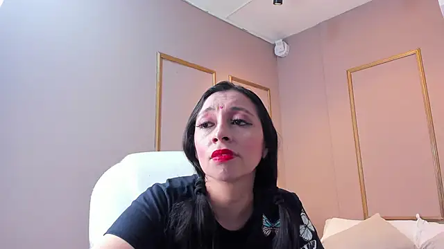 PerlaPreciosa online show from 2, 11, 2025