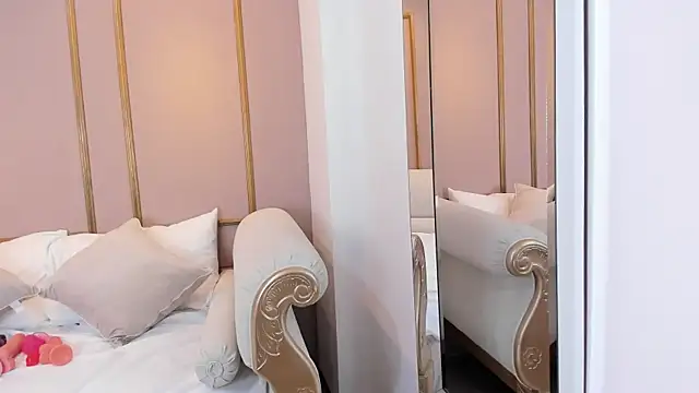 PerlaPreciosa online show from 9, 1, 2026