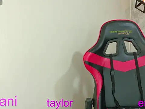 dani-lue online show from 23, 4, 2026