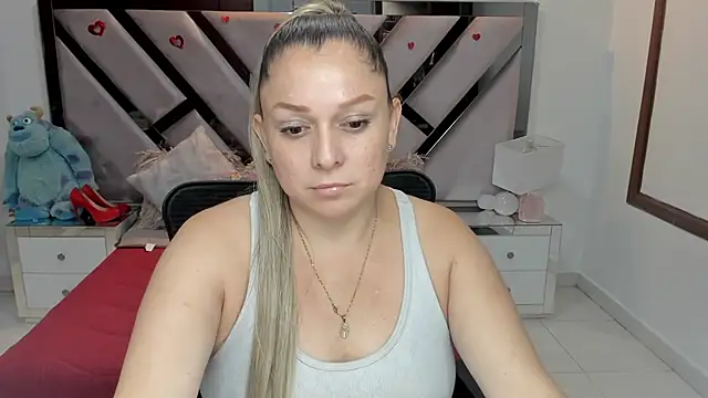 natalia5560 online show from 16, 10, 2025