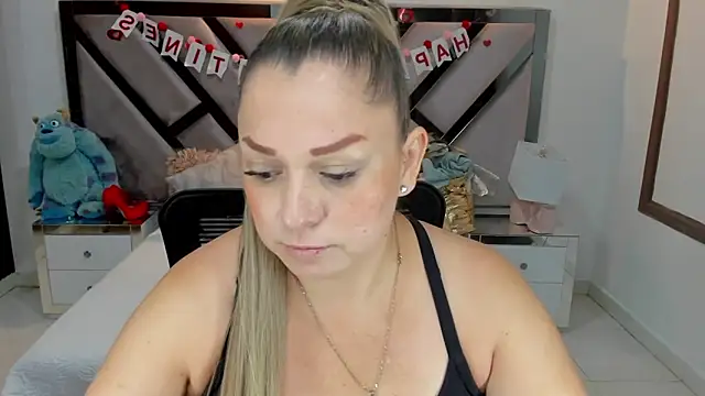 natalia5560 online show from 24, 9, 2025