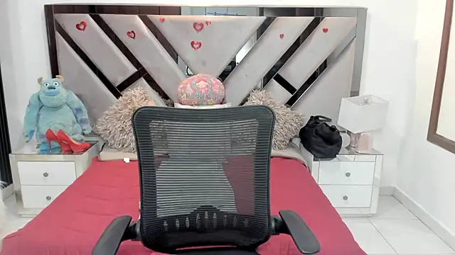 natalia5560 online show from 6, 11, 2025