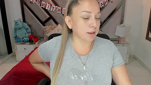 natalia5560 online show from 1, 10, 2025