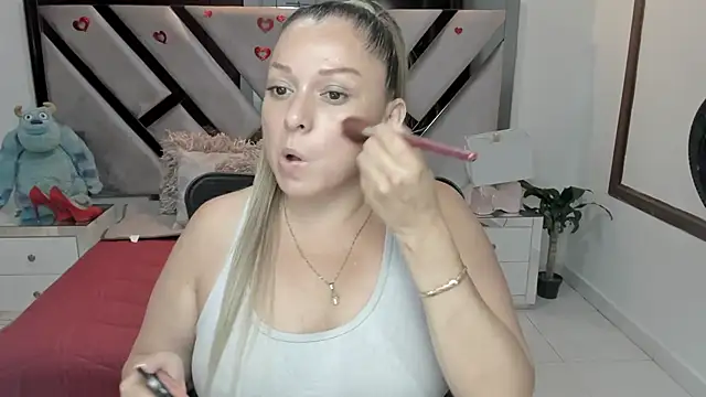 natalia5560 online show from 10, 11, 2025