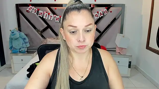 natalia5560 online show from 22, 9, 2025