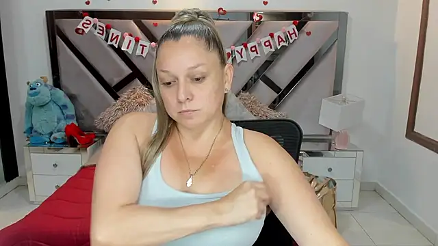 natalia5560 online show from 28, 9, 2025