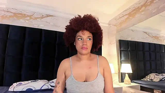 Snapshot of loladupont chatting on 17, 1, 2026 loladupont online show from 17, 1, 2026