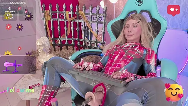 Snapshot of Little_lili19 chatting on 31, 10, 2025 Little lili19 online show from 31, 10, 2025