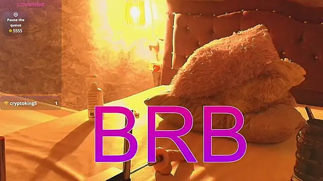 Snapshot of Little_lili19 chatting on 17, 2, 2025 Little lili19 online show from 17, 2, 2025