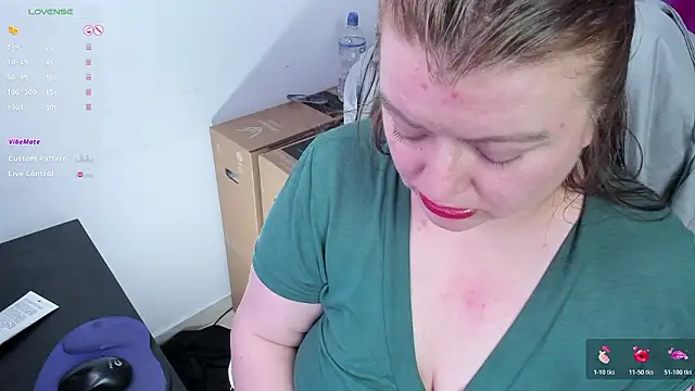 Queensamantha777 online show from 3, 3, 2026