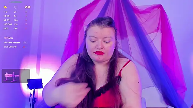 Snapshot of Queensamantha777 chatting on 3, 6, 2026 Queensamantha777 online show from 3, 6, 2026
