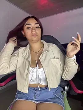 michell boobs  online show from 10, 3, 2025