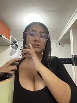 michell boobs  online show from 21, 10, 2025