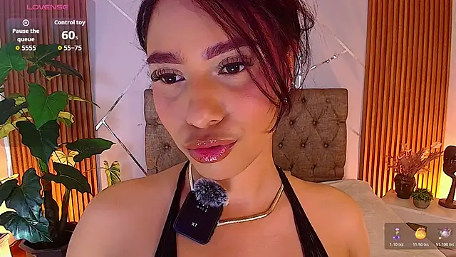 charlottee white online show from 1, 5, 2026