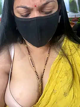 FlatVincy4 online show from 28, 10, 2025