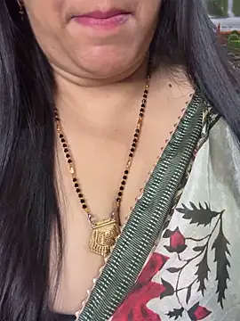 FlatVincy4 online show from 6, 11, 2025