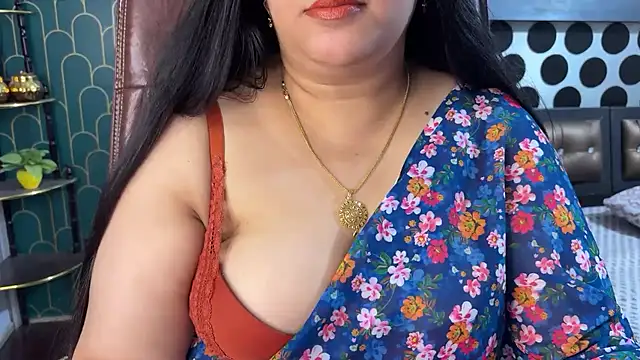 FlatVincy4 online show from 17, 6, 2026