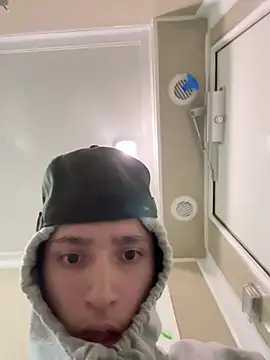 qbaby96 online show from 4, 3, 2025