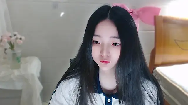 qiqi--- online show from 24, 4, 2026