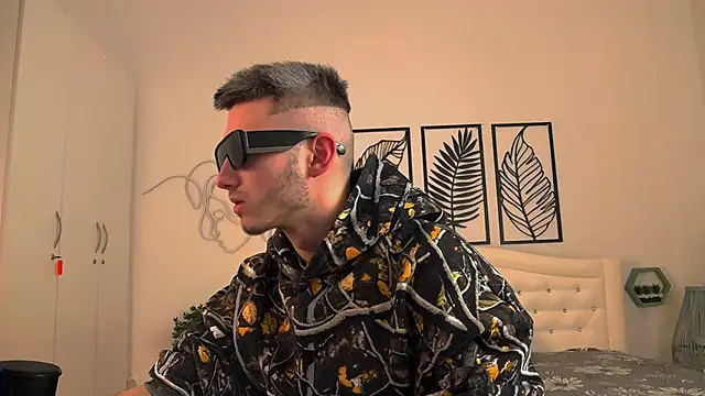 Devin Jay online show from 27, 2, 2025