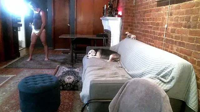 Johnny Bottoms online show from 11, 10, 2025