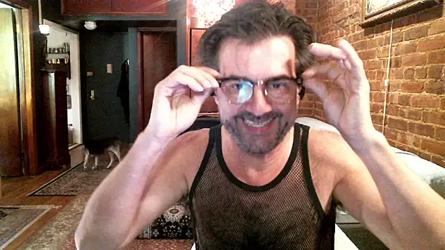Johnny Bottoms online show from 3, 5, 2026