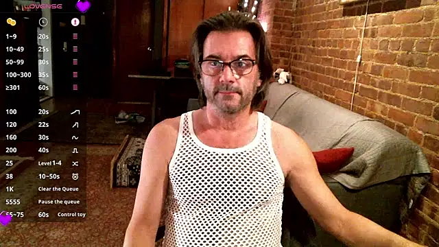 Johnny Bottoms online show from 14, 1, 2025