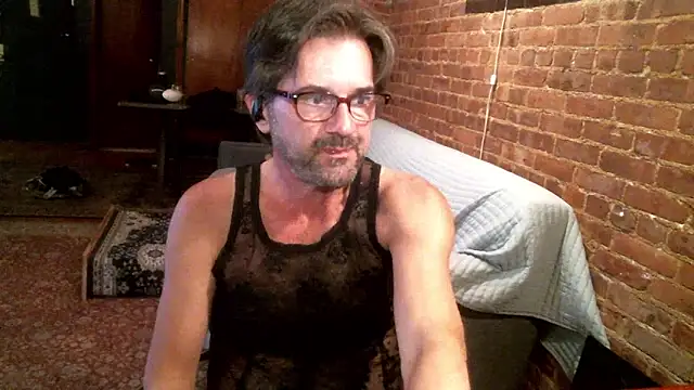 Johnny Bottoms online show from 22, 10, 2025