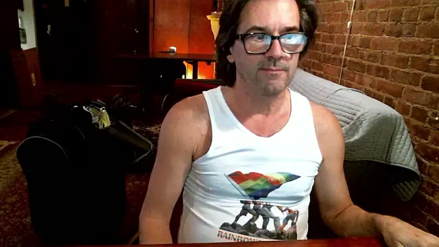 Johnny Bottoms online show from 25, 2, 2026