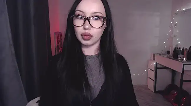 MoranaMissGod online show from 27, 12, 2024