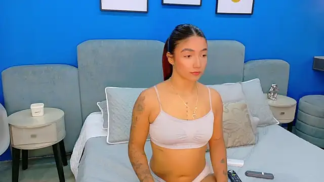 martina roldam online show from 5, 1, 2026