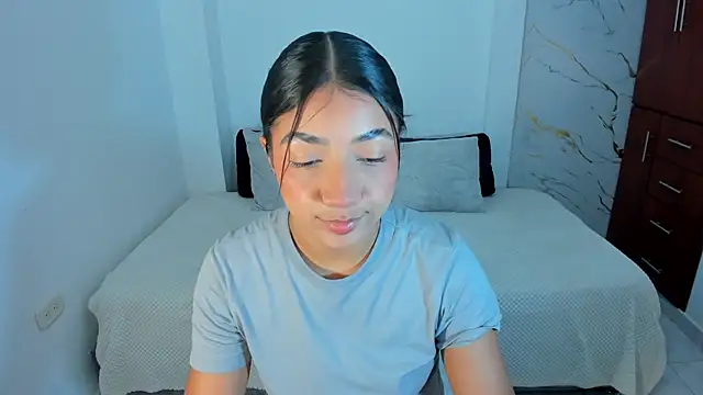 martina roldam online show from 30, 6, 2026