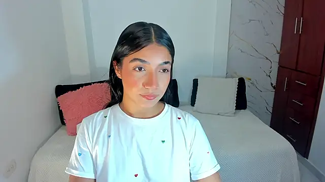 martina roldam online show from 25, 6, 2026