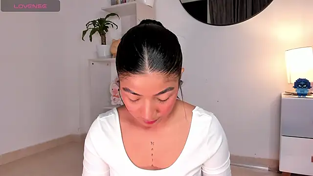 martina roldam online show from 13, 2, 2025