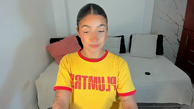 martina roldam online show from 17, 7, 2026