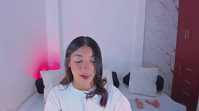 martina roldam online show from 28, 3, 2026