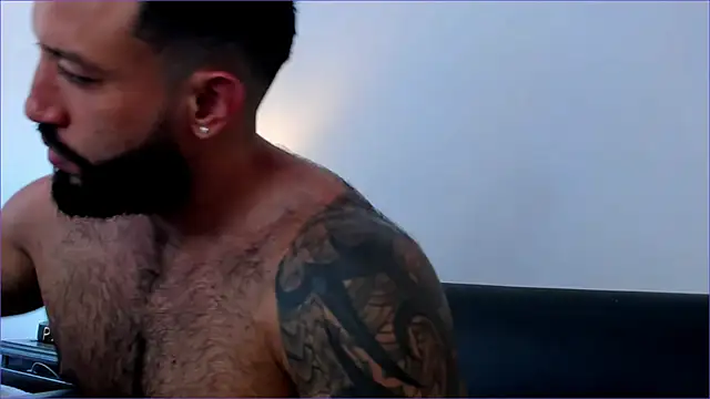 BradLeon  online show from 16, 10, 2025