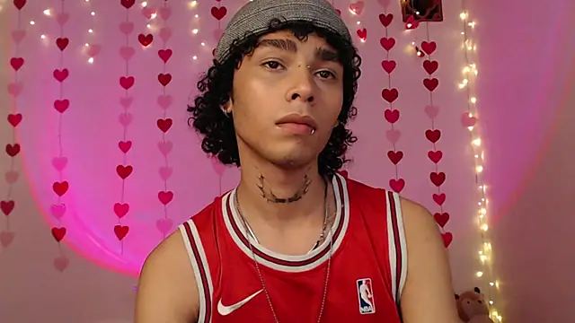 Snapshot of seven7xis chatting on 10, 2, 2025 seven7xis online show from 10, 2, 2025