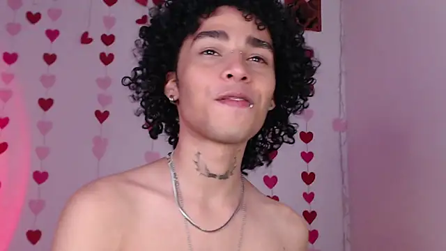 Snapshot of seven7xis chatting on 9, 2, 2025 seven7xis online show from 9, 2, 2025