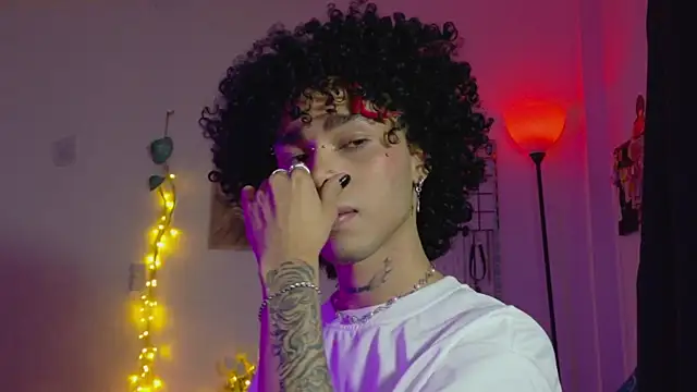 seven7xis online show from 6, 4, 2026