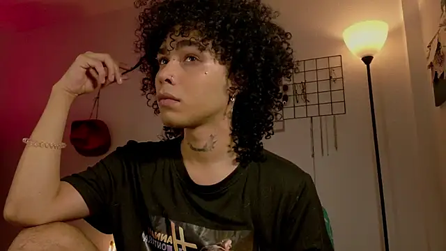 Snapshot of seven7xis chatting on 27, 2, 2026 seven7xis online show from 27, 2, 2026