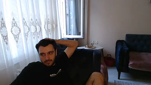 handsomeee04 online show from 2, 6, 2026