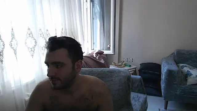 handsomeee04 online show from 11, 5, 2026
