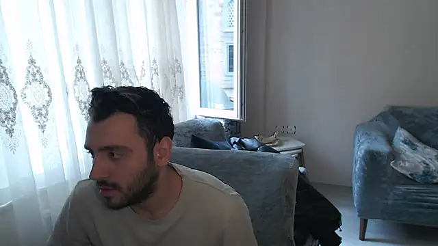 handsomeee04 online show from 22, 5, 2026