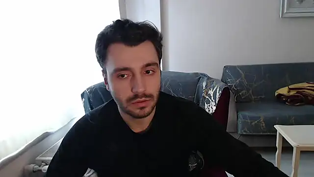 handsomeee04 online show from 13, 2, 2026