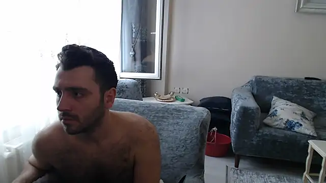 handsomeee04 online show from 12, 5, 2026