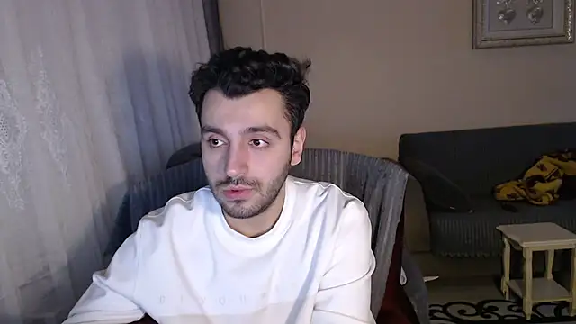 handsomeee04 online show from 30, 11, 2025